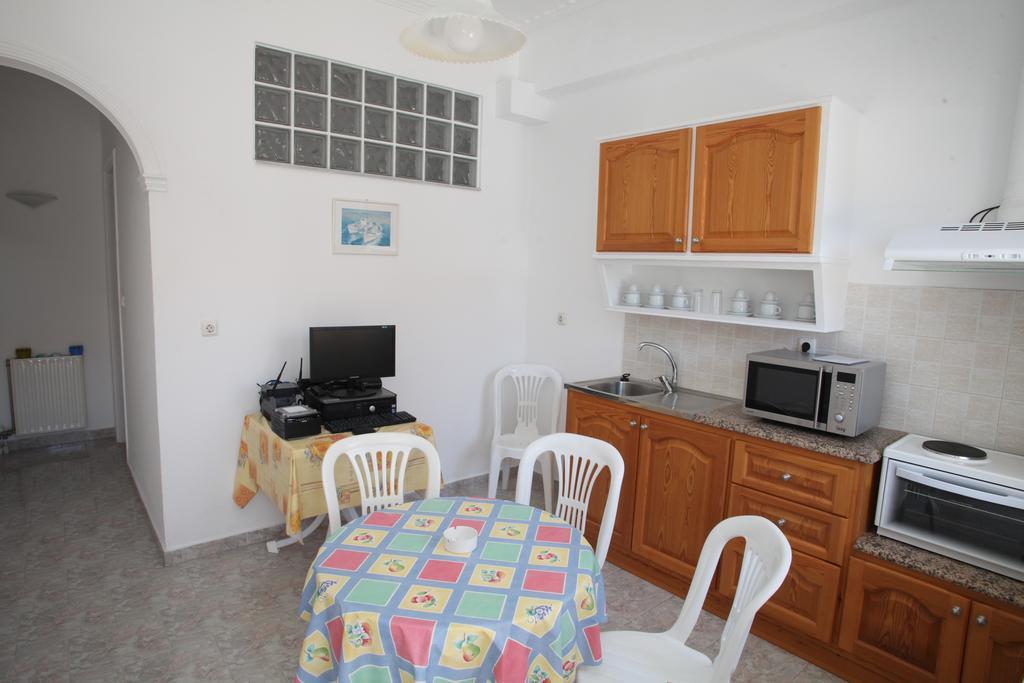 Afroditi Syros แอร์มูโปลี ภายนอก รูปภาพ